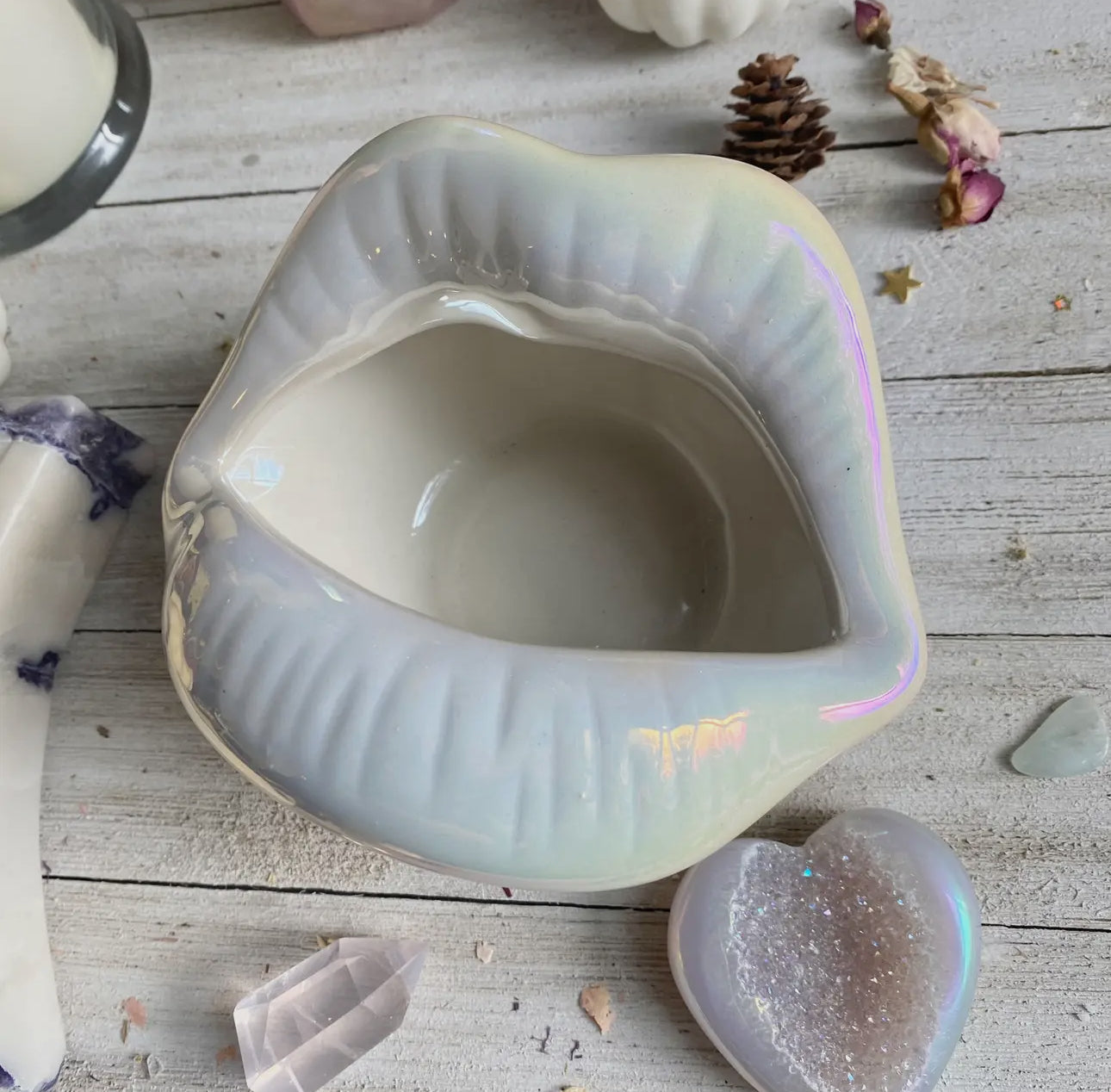 Iridescent Aura Lip Bowl