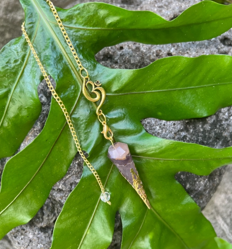 "Moon Energy" Gold Amethyst Pendulum | Divination Tool