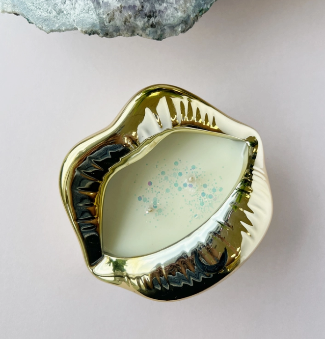 Gold Lip Candle