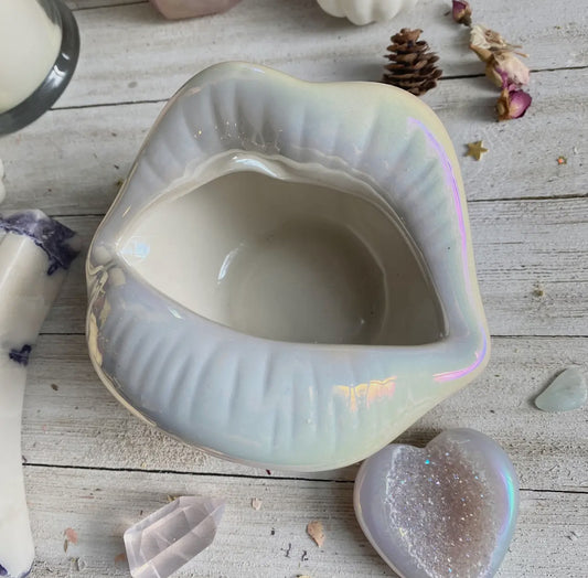 Iridescent Aura Lip Bowl